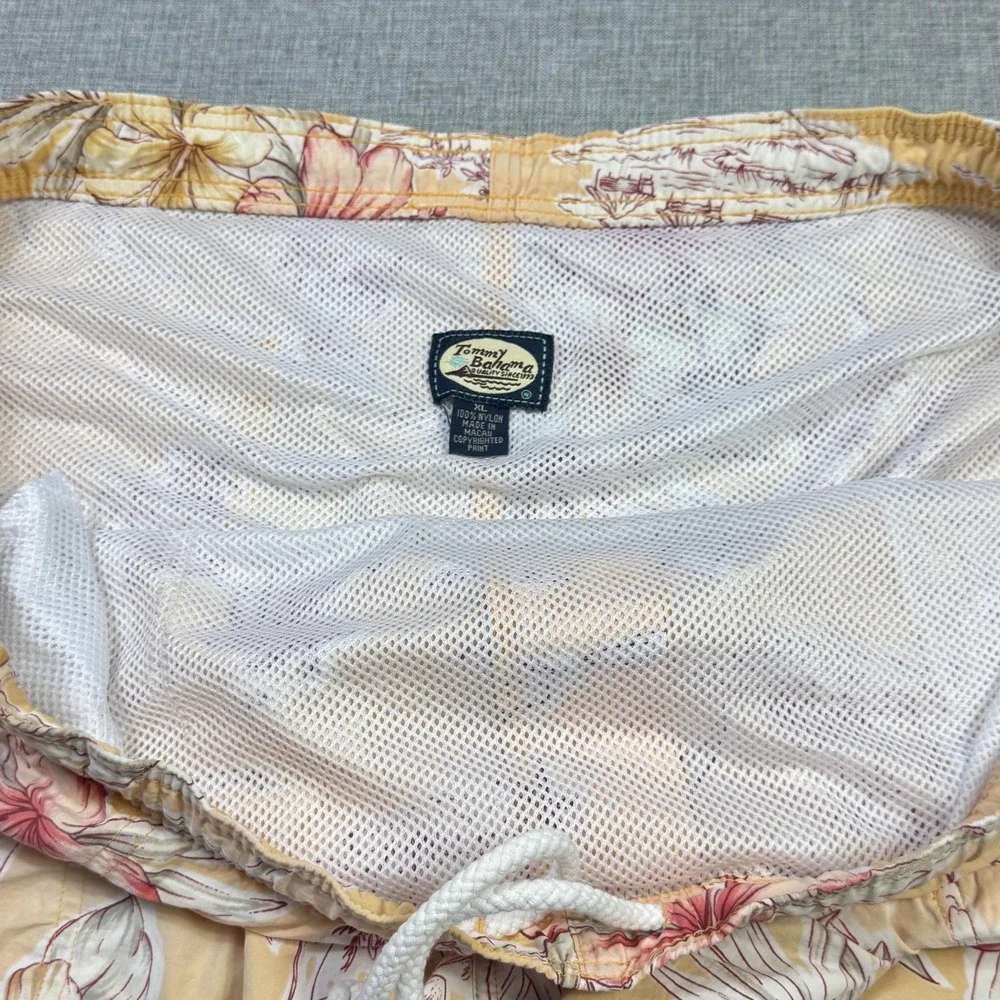 Tommy Bahama Swim Trunks Shorts Mens XL Beige Floral Lined Drawstring‎ Pockets